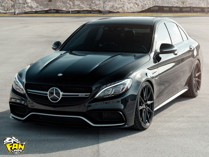 Аэродинамический обвес в стиле АМГ (AMG) C63 на Мерседес (Mercedes Benz) W205